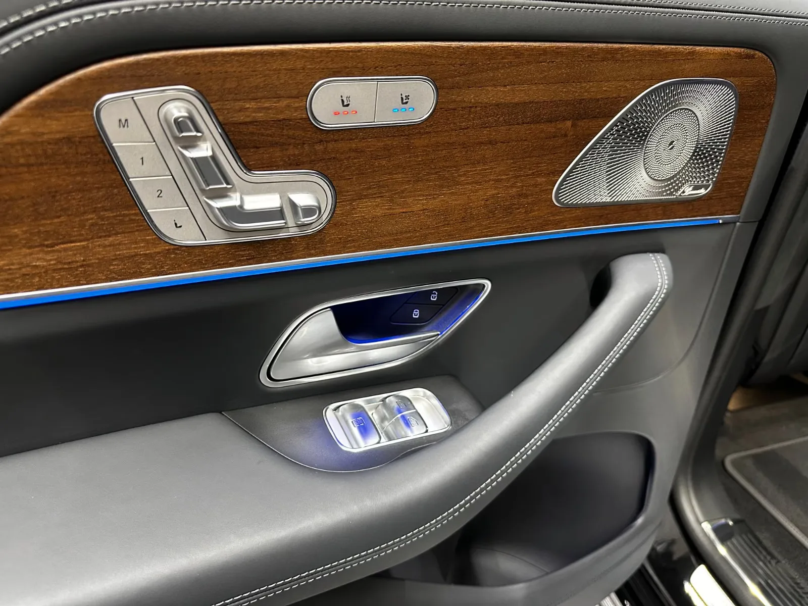 2022 Mercedes-Maybach GLS 600, 19/30