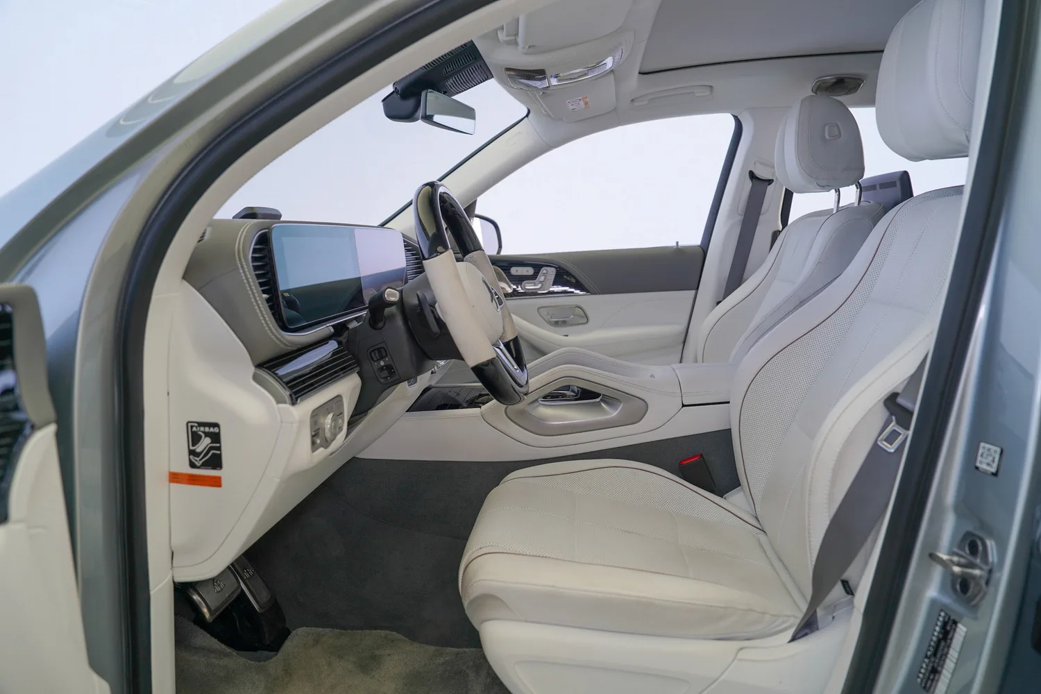 2022 Mercedes-Maybach GLS 600, 2/19