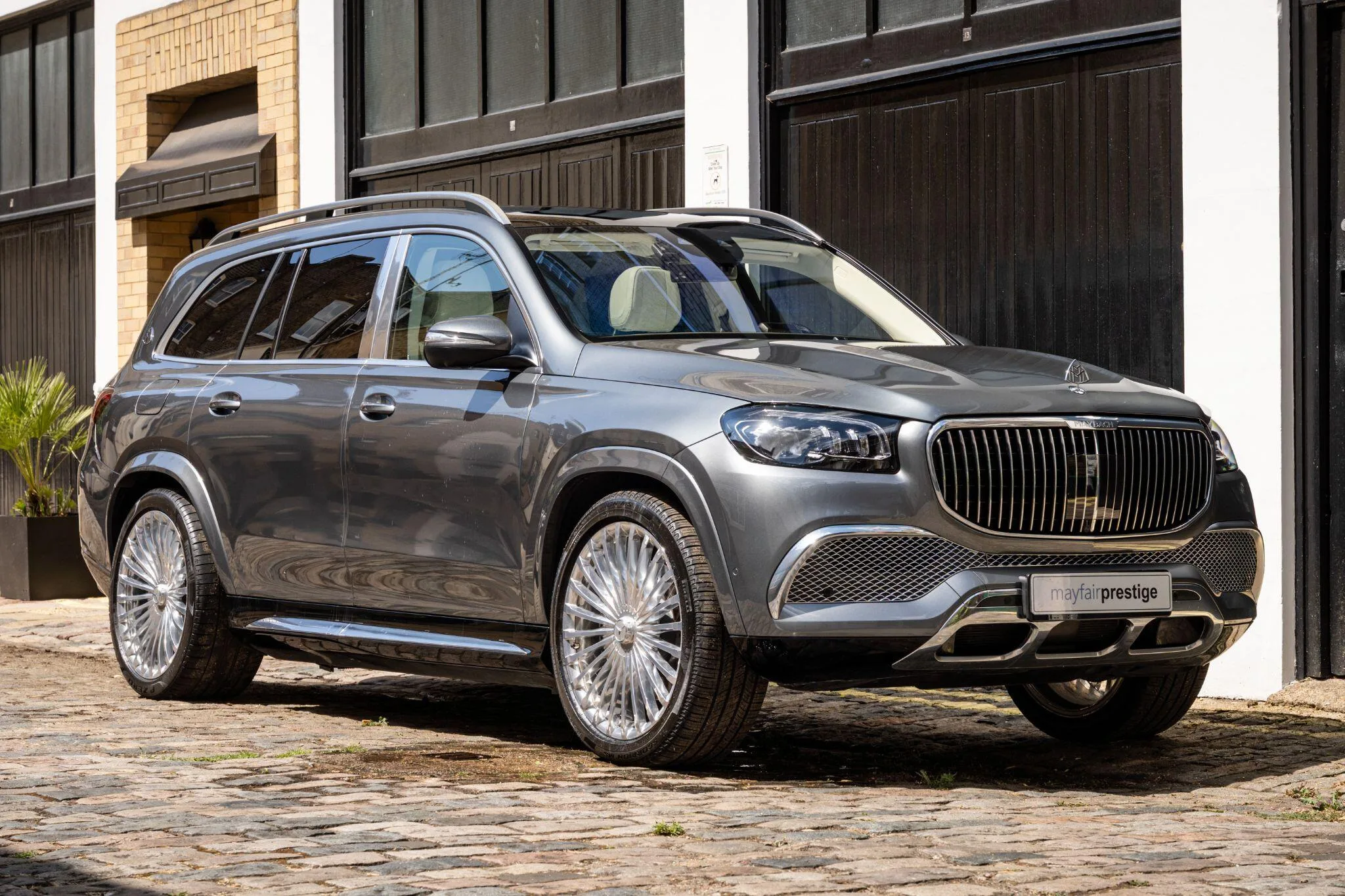 2022 Mercedes-Maybach GLS 600, 5/30
