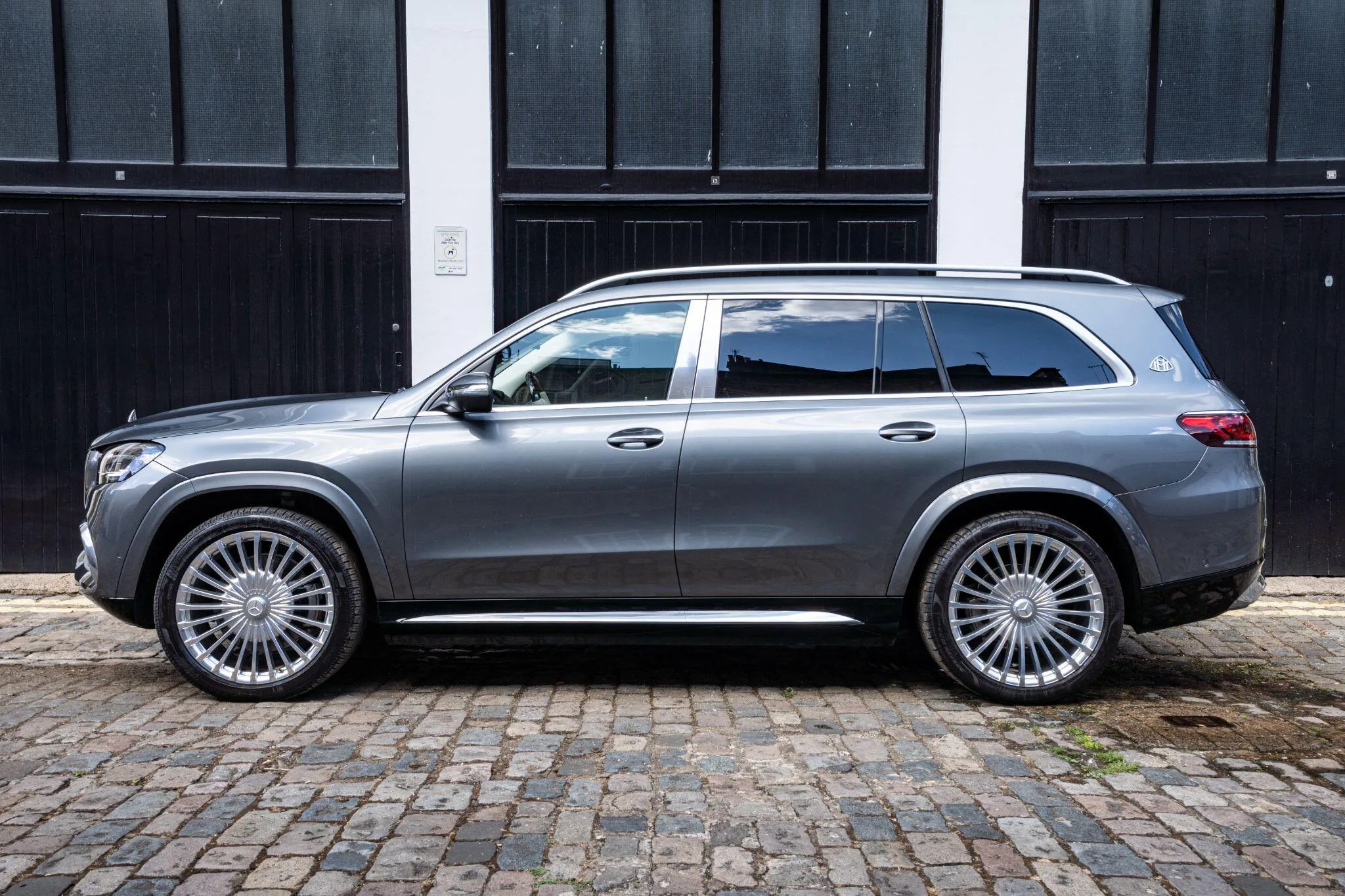 2022 Mercedes-Maybach GLS 600, 11/30