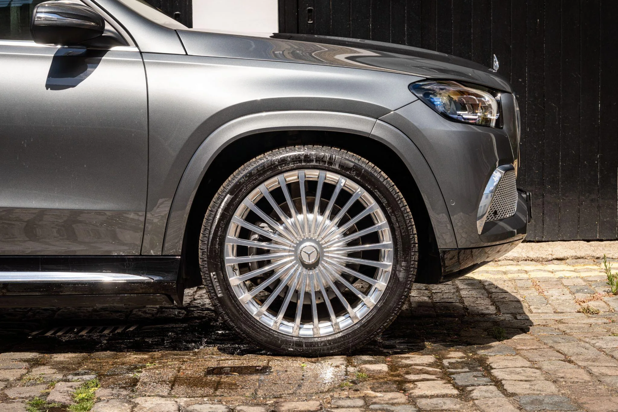 2022 Mercedes-Maybach GLS 600, 25/30