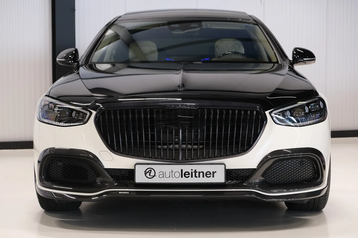 2022 Mercedes-Maybach S 580 offered by a collector car dealer in Alkmaar, Netherlands, photo 5 of 15