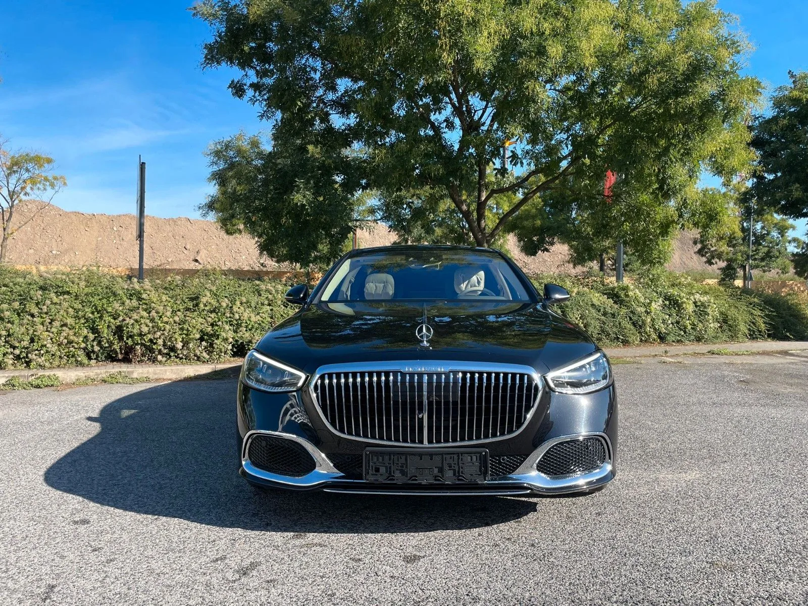 2022 Mercedes-Maybach S 580, 2/24