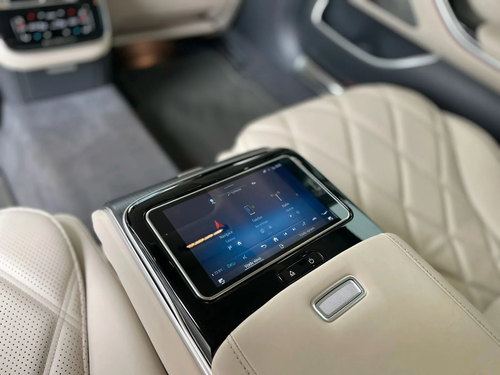 2022 Mercedes-Maybach S 580, 21/24
