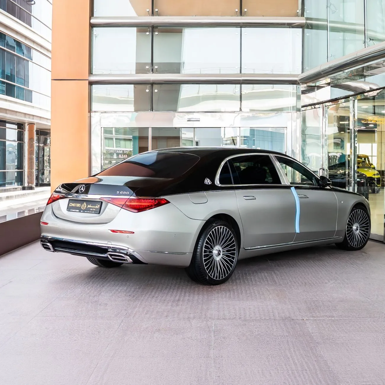 2022 Mercedes-Maybach S 680 offered by a specialist dealer in Dubai, United Arab Emirates, photo 3 of 20