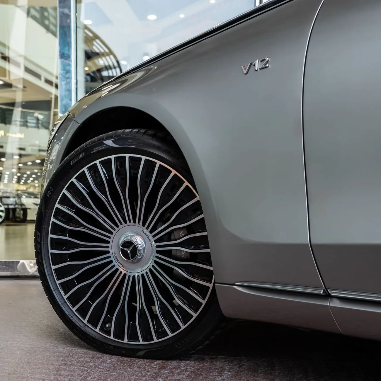 2022 Mercedes-Maybach S 680 offered by a specialist dealer in Dubai, United Arab Emirates, photo 19 of 20
