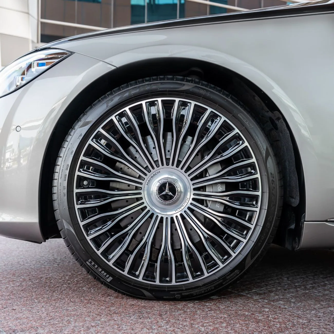 2022 Mercedes-Maybach S 680 offered by a specialist dealer in Dubai, United Arab Emirates, photo 20 of 20