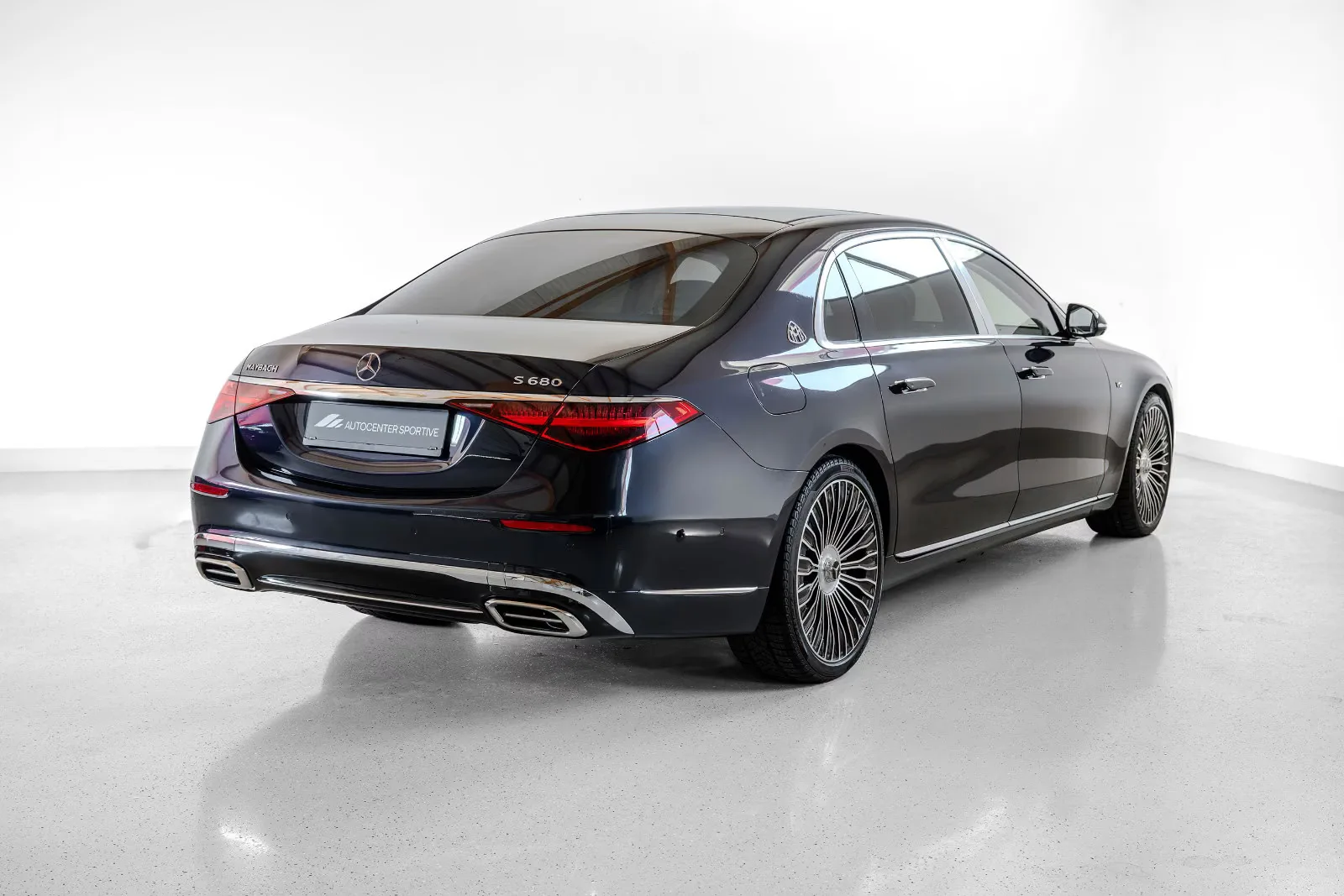 2022 Mercedes-Maybach S 680, 6/30