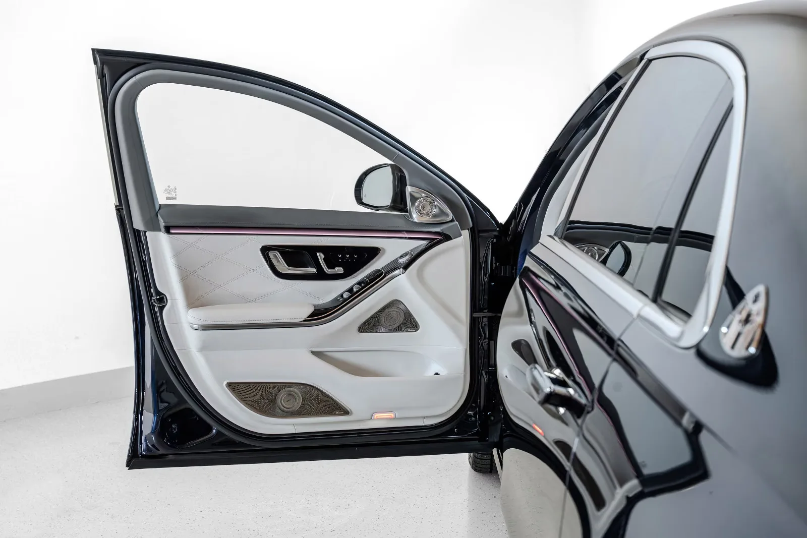 2022 Mercedes-Maybach S 680, 22/30