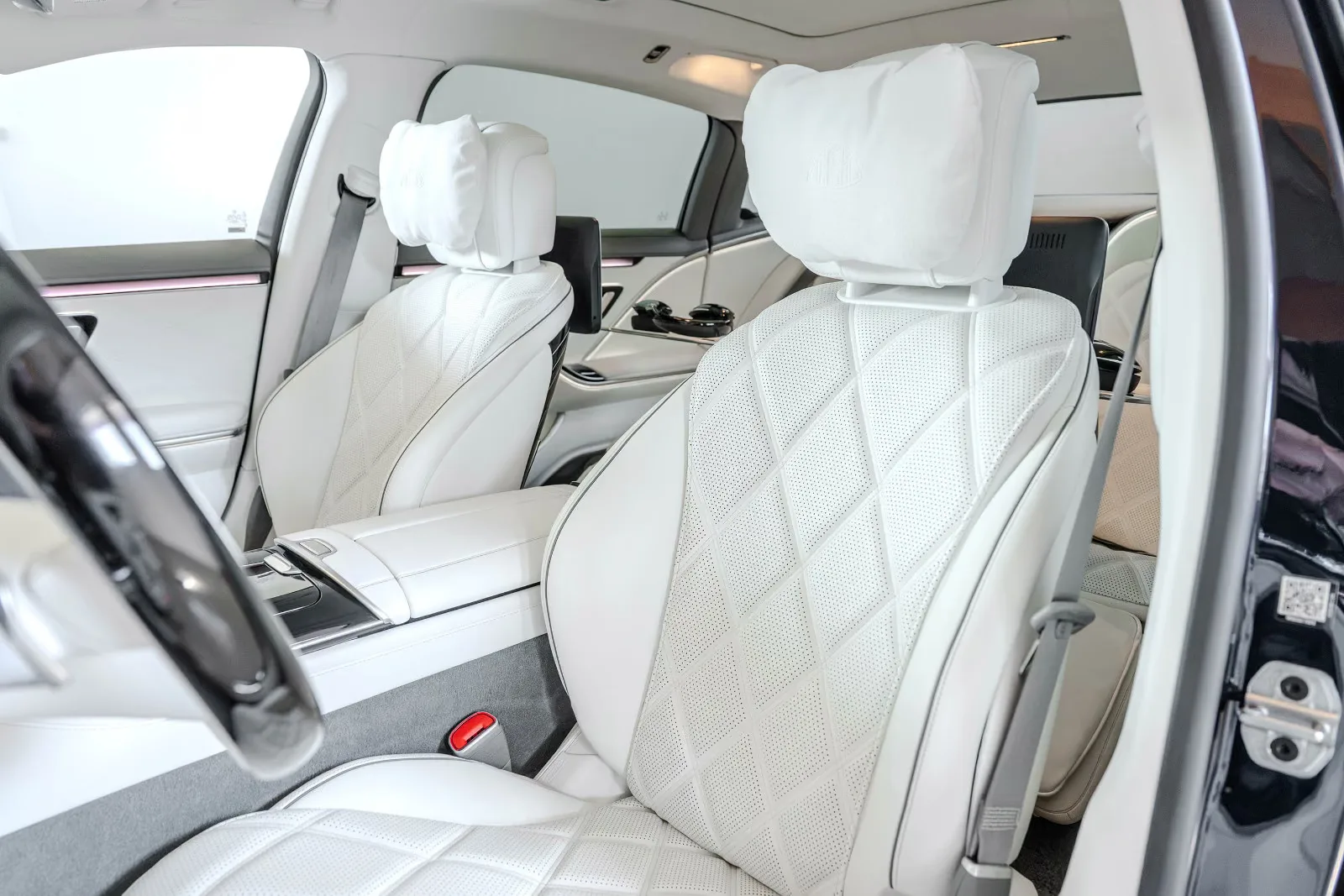 2022 Mercedes-Maybach S 680, 25/30