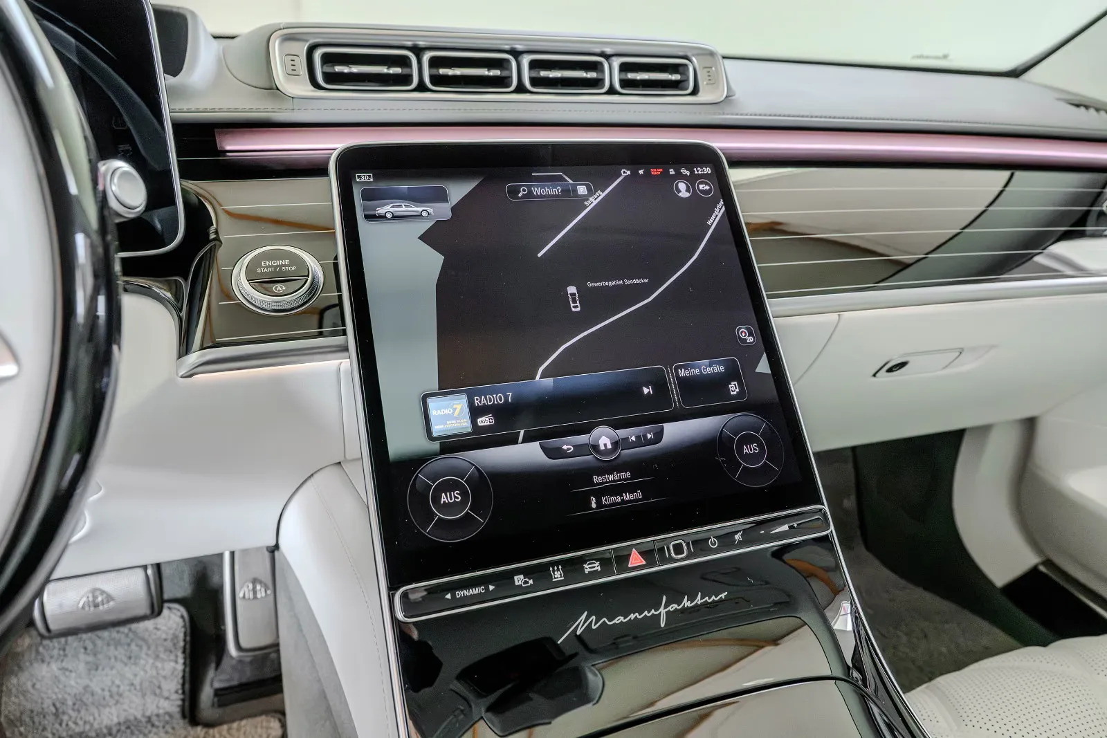 2022 Mercedes-Maybach S 680, 29/30