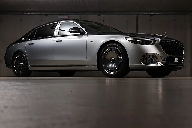 2022 Mercedes-Maybach S 680 Edition 100, 3/30