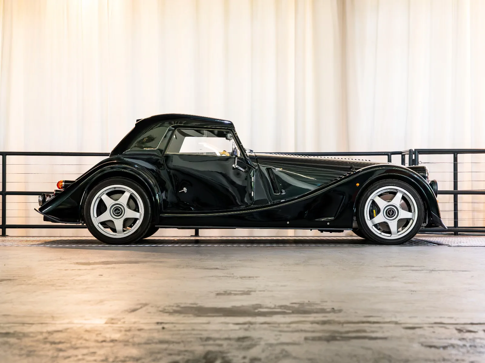 2022 Morgan Plus 8 GTR, 3/17