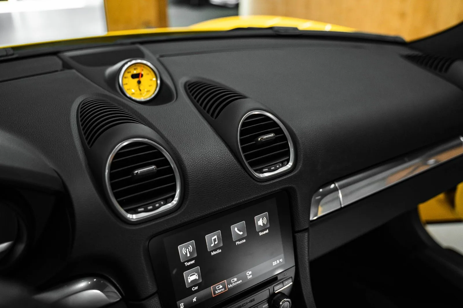 2022 Porsche 718 Cayman, 10/20