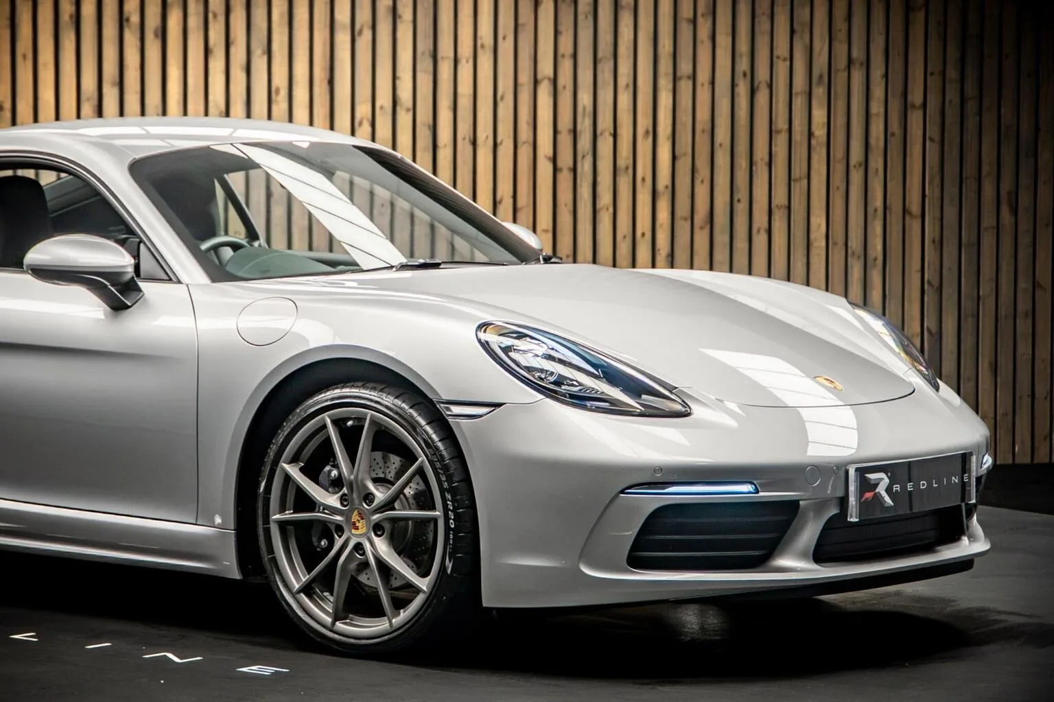 2022 Porsche 718 Cayman, 9/30