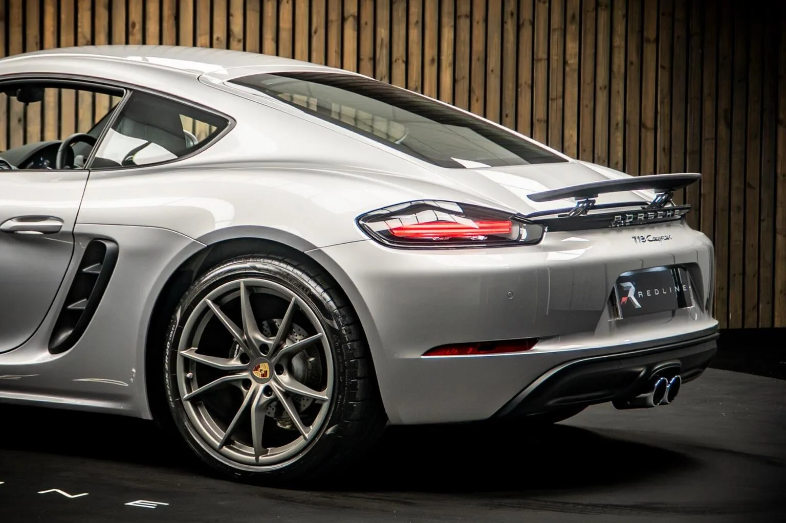 2022 Porsche 718 Cayman, 16/30
