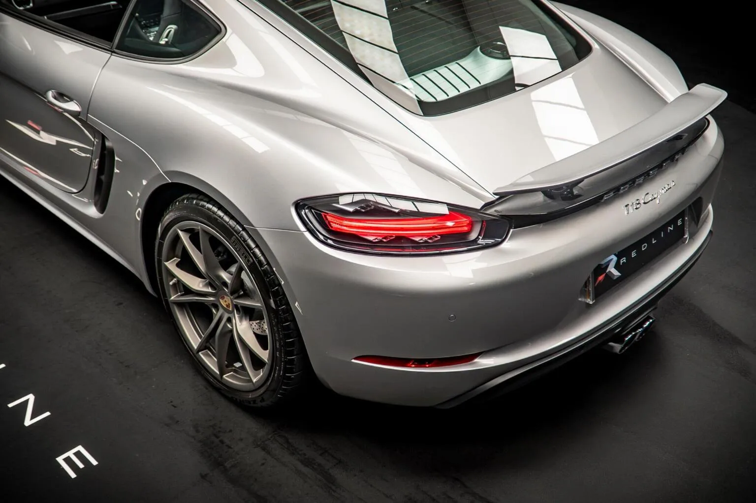2022 Porsche 718 Cayman, 18/30