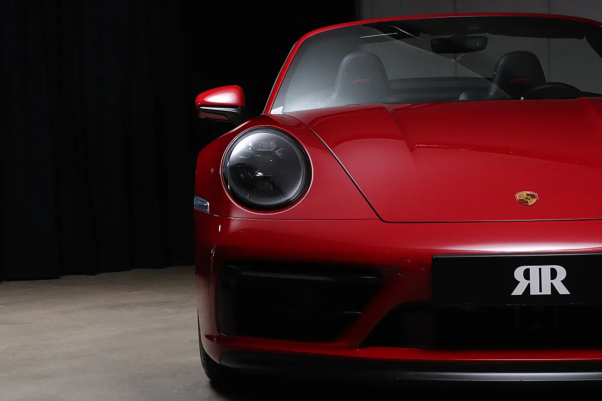 2022 Porsche 911 Carrera GTS Cabriolet offered by a specialist dealer in Unterweitersdorf, Austria, photo 11 of 15