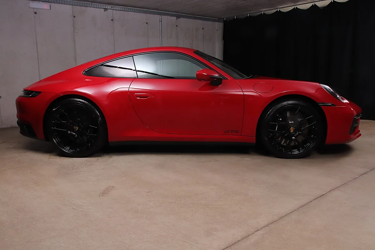 2022 Porsche 911 Carrera GTS offered by a specialist dealer in Unterweitersdorf, Austria, photo 3 of 15