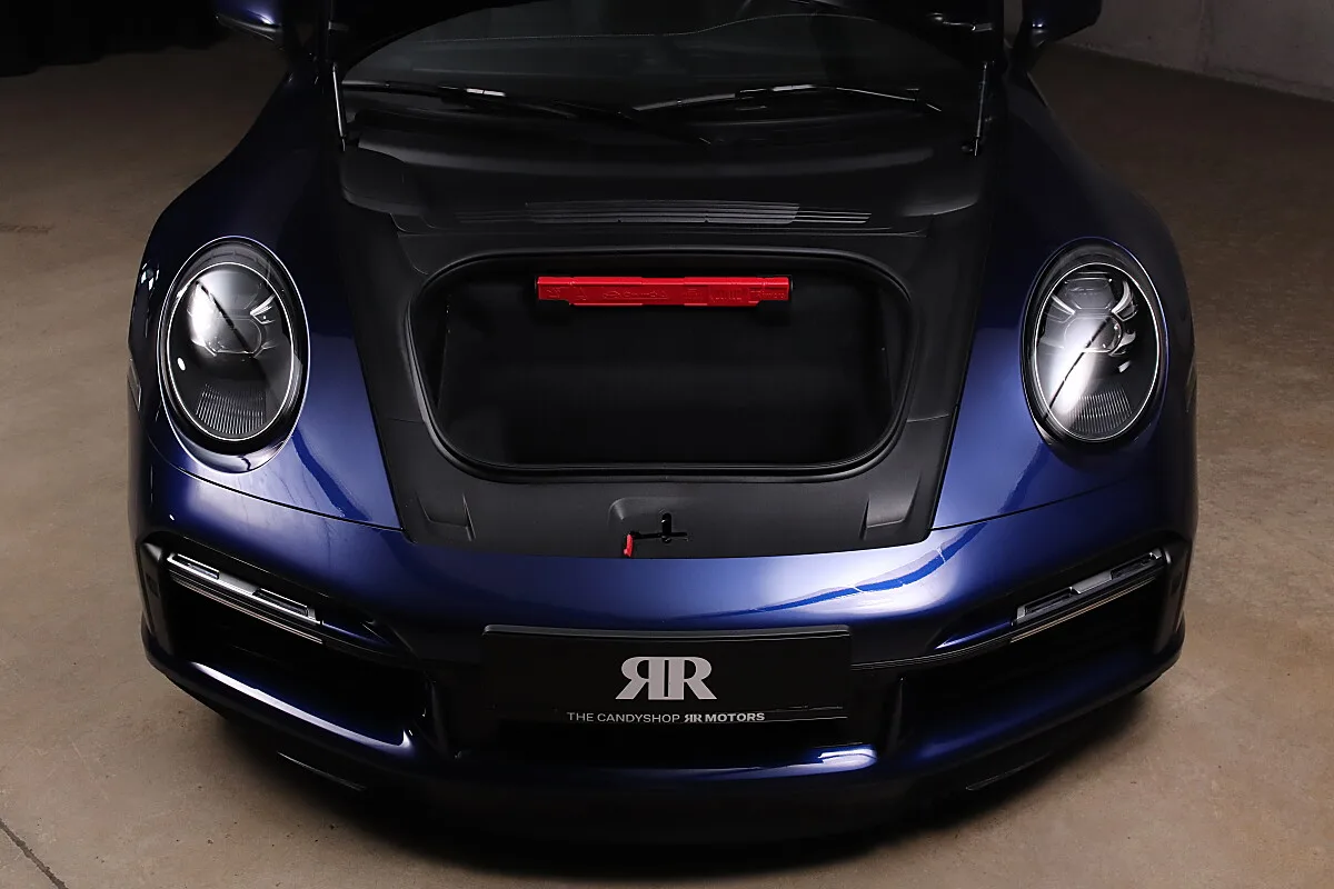 2022 Porsche 911 Turbo S proposée par un concessionnaire spécialisé à Unterweitersdorf, Autriche, photo 9 sur 15