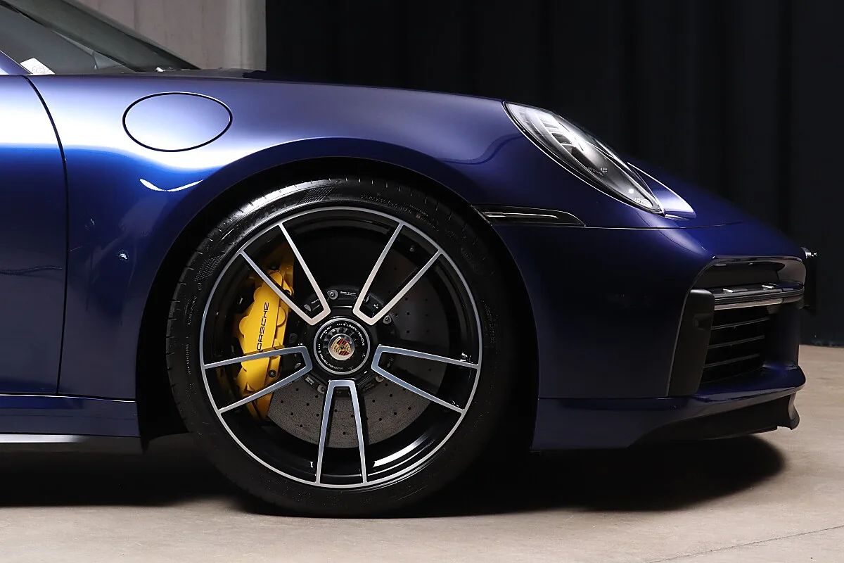 2022 Porsche 911 Turbo S proposée par un concessionnaire spécialisé à Unterweitersdorf, Autriche, photo 11 sur 15