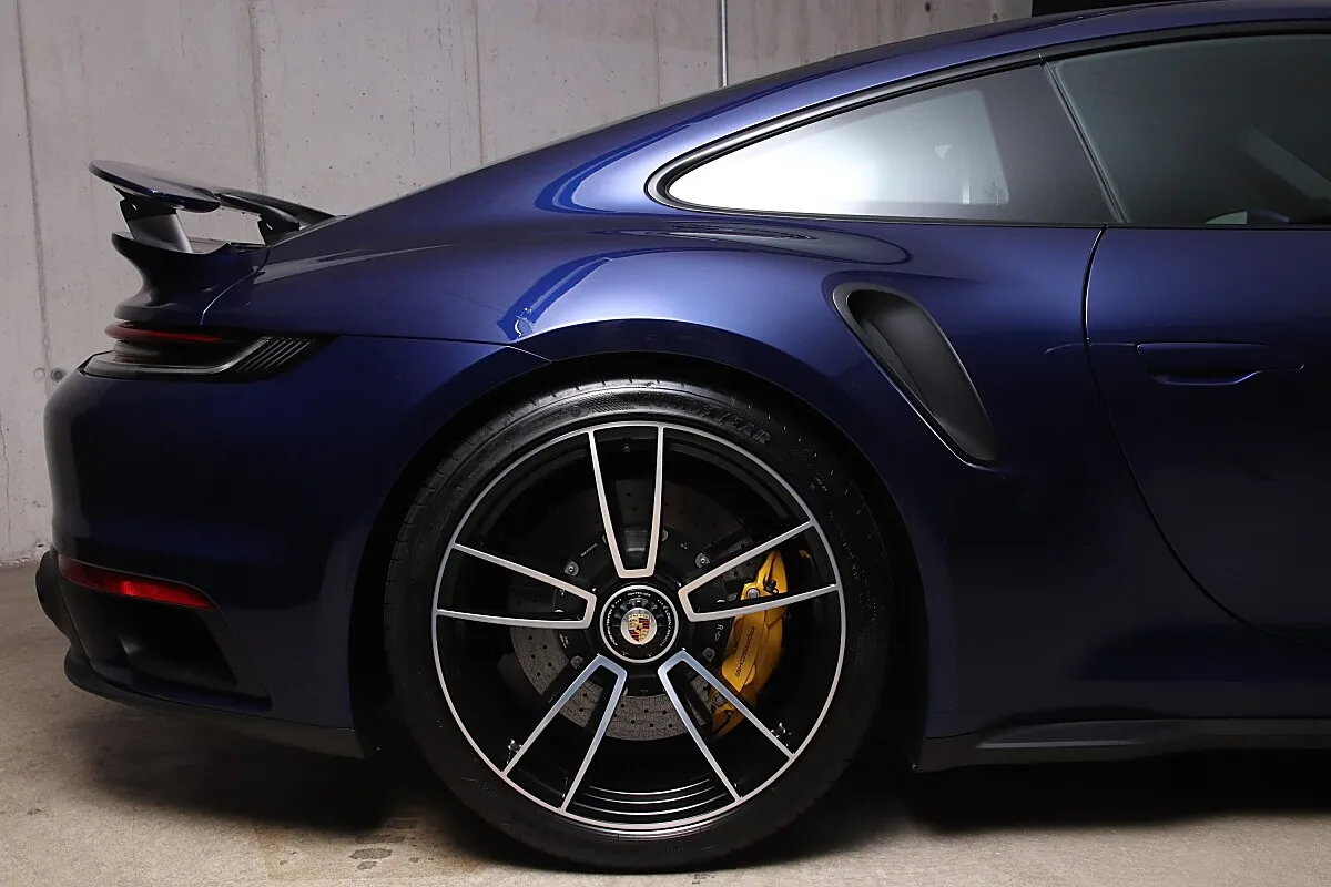 2022 Porsche 911 Turbo S proposée par un concessionnaire spécialisé à Unterweitersdorf, Autriche, photo 12 sur 15