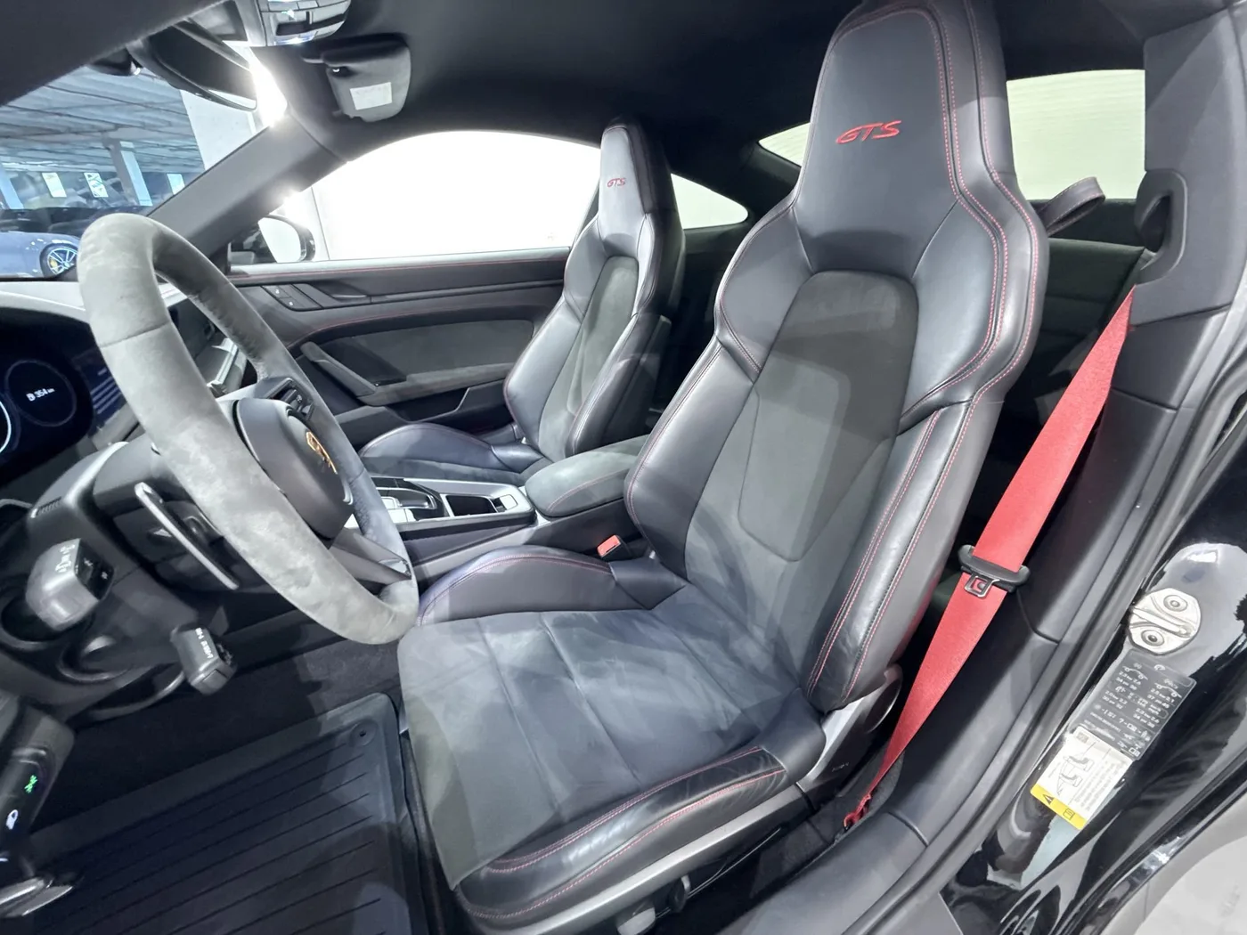 2022 Porsche 911 Carrera GTS angeboten von einem Supersportwagenhändler in Zibido San Giacomo, Italien, Foto 10 von 21