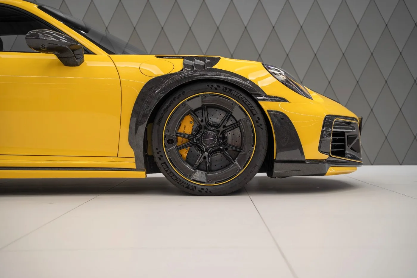 2022 Porsche 911 Turbo S proposée par un spécialiste de la supercar à Schenefeld, Allemagne, photo 7 sur 25