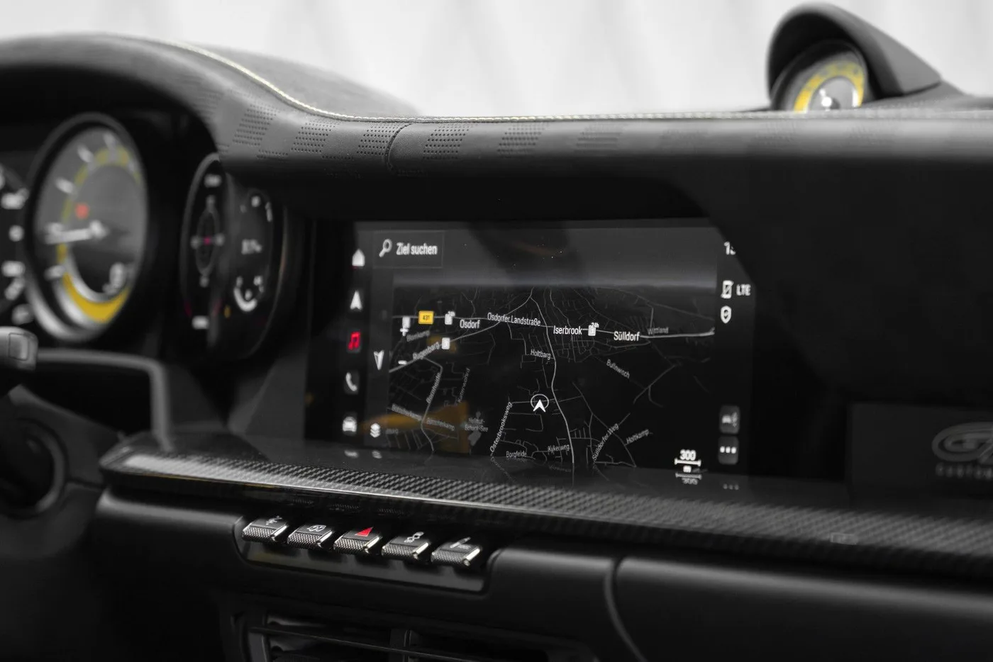 2022 Porsche 911 Turbo S proposée par un spécialiste de la supercar à Schenefeld, Allemagne, photo 22 sur 25