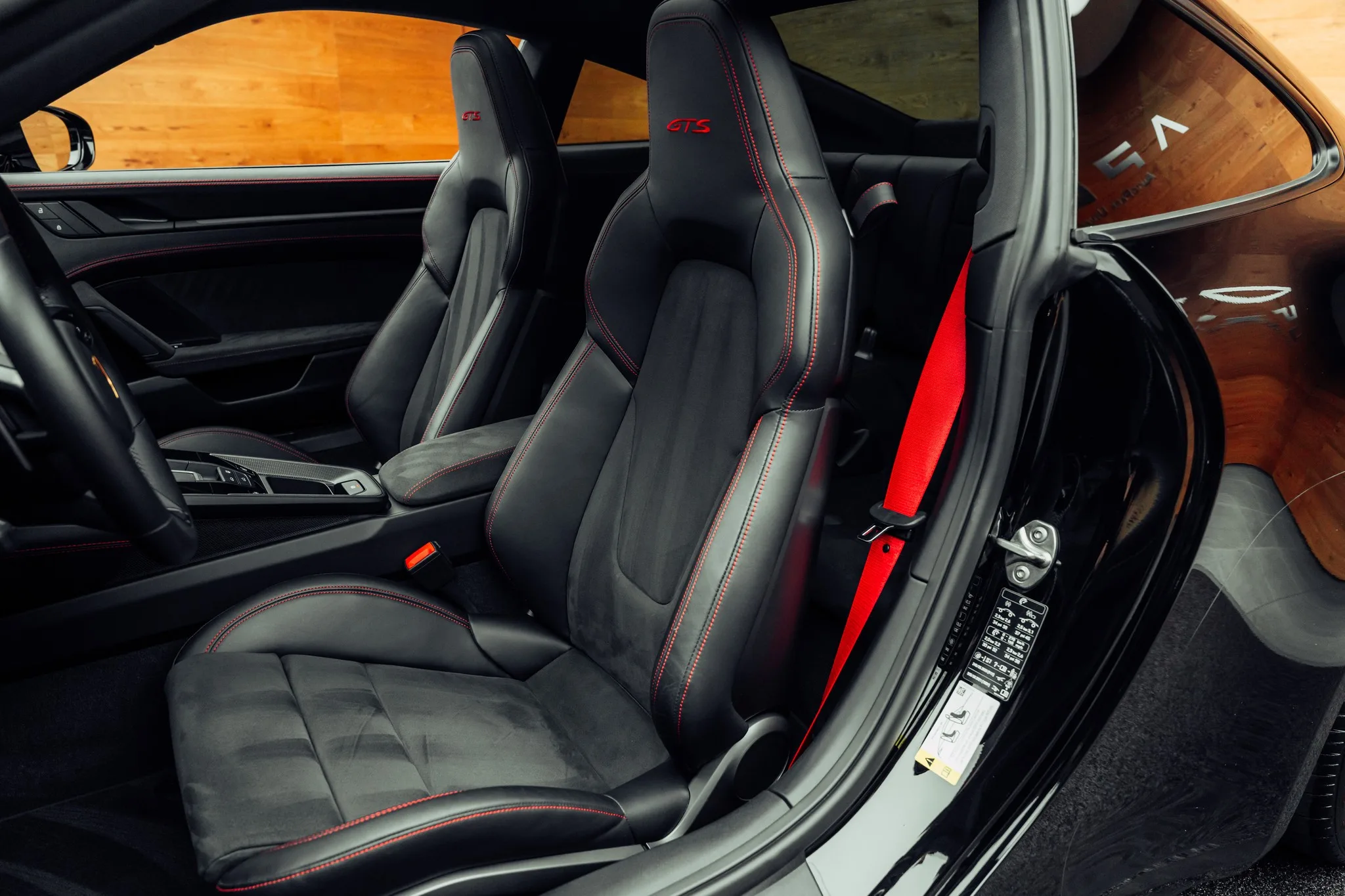 2022 Porsche 911 Carrera 4 GTS, 7/20