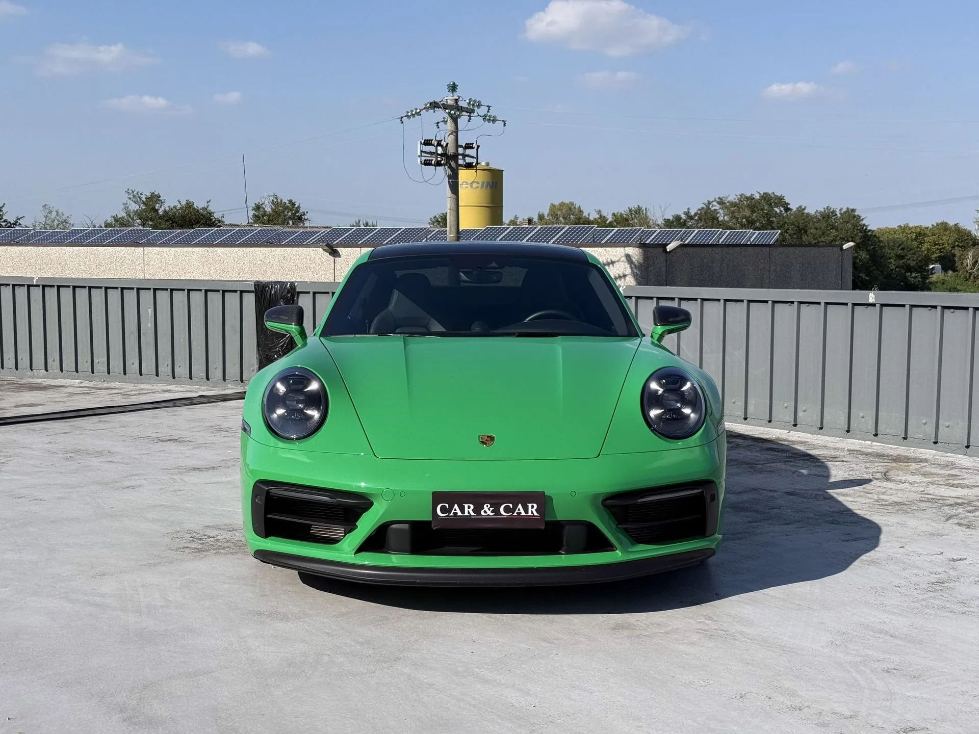 2022 Porsche 911 Carrera 4 GTS, 3/19