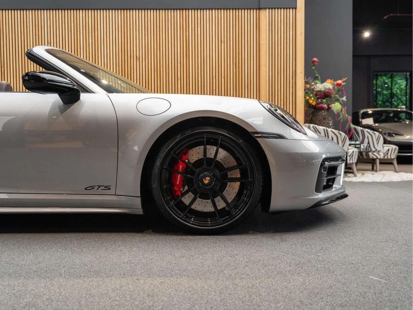 2022 Porsche 911 Carrera 4 GTS Cabriolet, 14/30