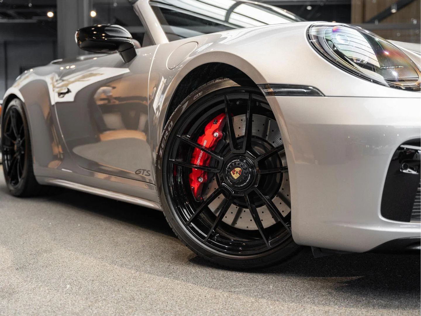 2022 Porsche 911 Carrera 4 GTS Cabriolet, 15/30