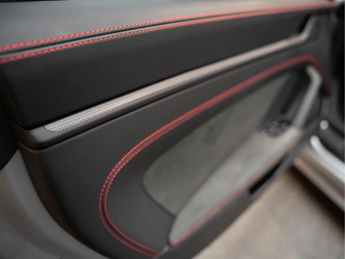 2022 Porsche 911 Carrera 4 GTS Cabriolet, 21/30