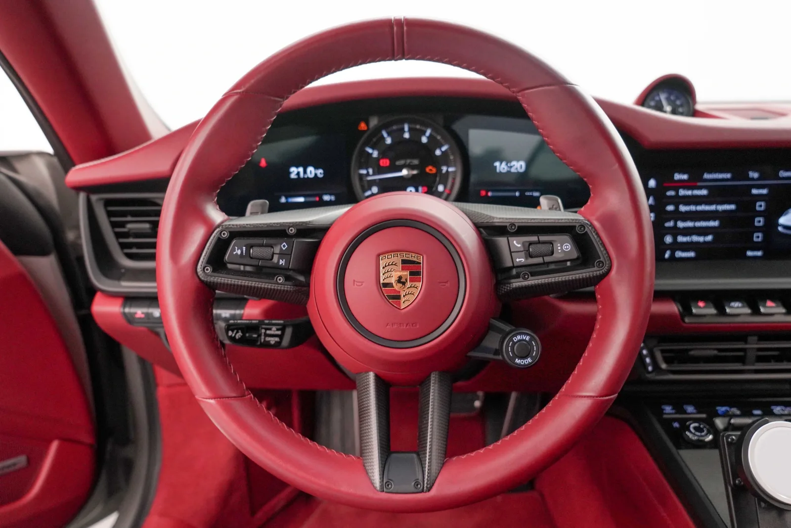 2022 Porsche 911 Carrera 4 GTS Cabriolet, 9/14