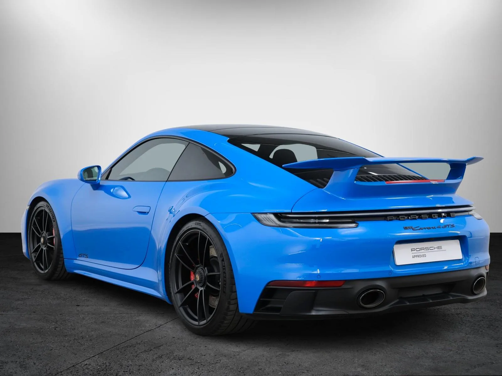 2022 Porsche 911 Carrera 4 GTS, 6/27