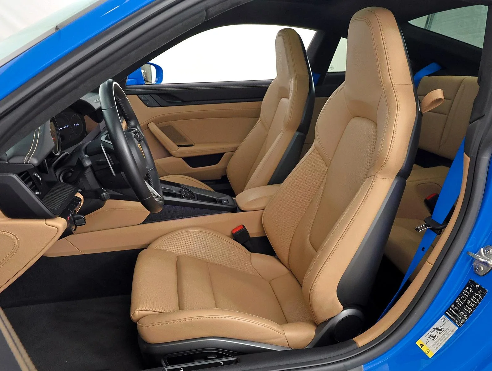 2022 Porsche 911 Carrera 4 GTS, 10/27