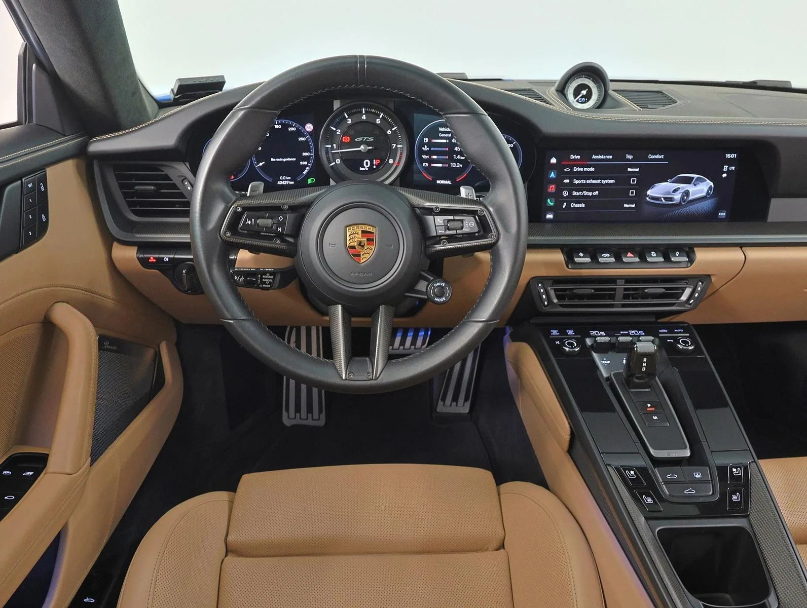 2022 Porsche 911 Carrera 4 GTS, 12/27