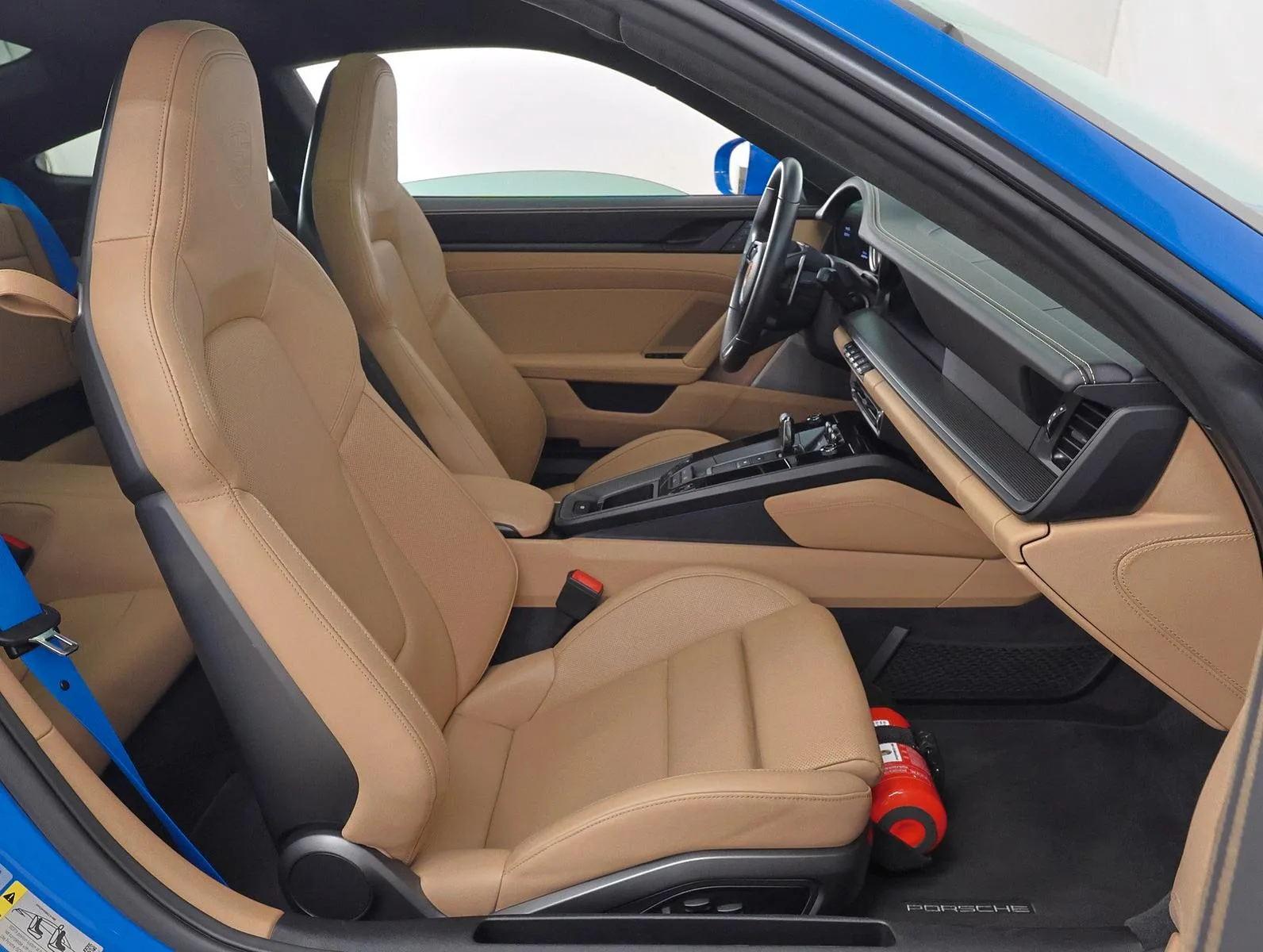 2022 Porsche 911 Carrera 4 GTS, 23/27