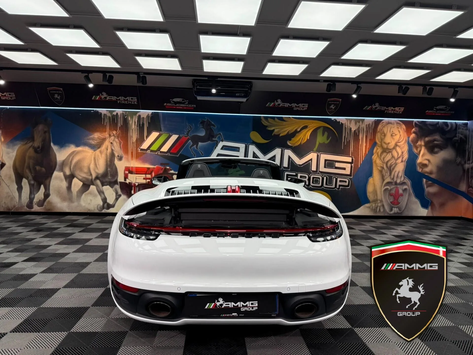 2022 Porsche 911 Carrera 4S Cabriolet, 6/15