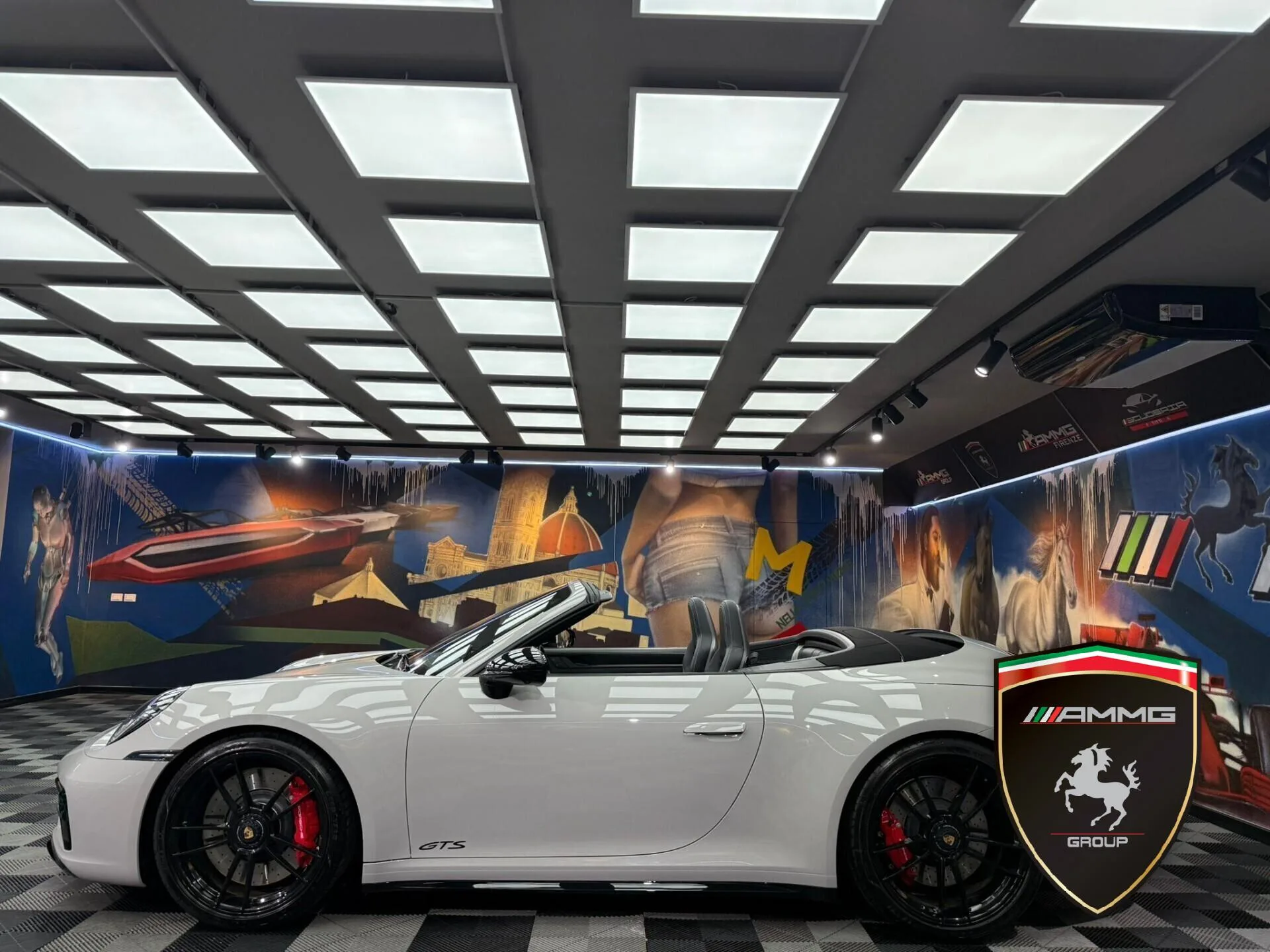 2022 Porsche 911 Carrera GTS Cabriolet, 4/15
