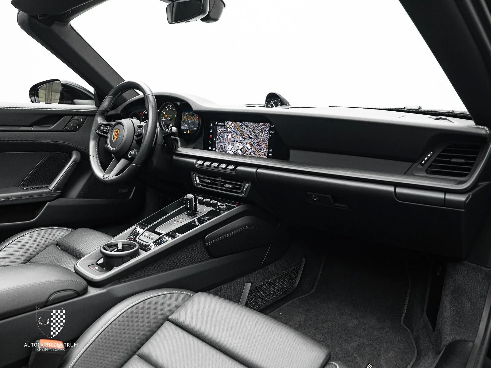 2022 Porsche 911 Carrera GTS Cabriolet, 13/30