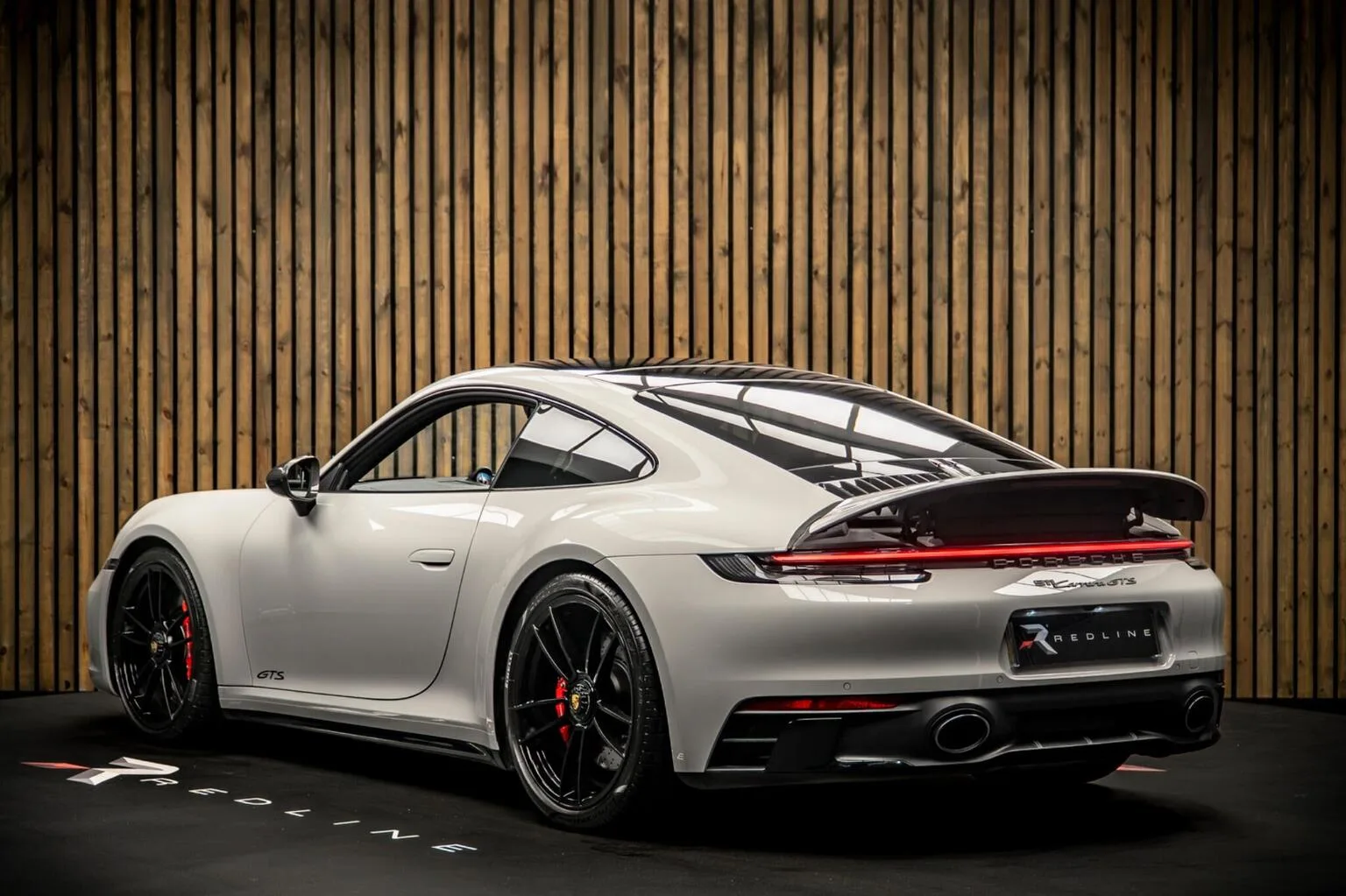 2022 Porsche 911 Carrera GTS, 3/30