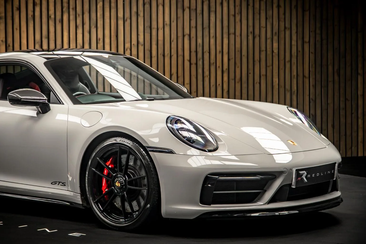 2022 Porsche 911 Carrera GTS, 9/30