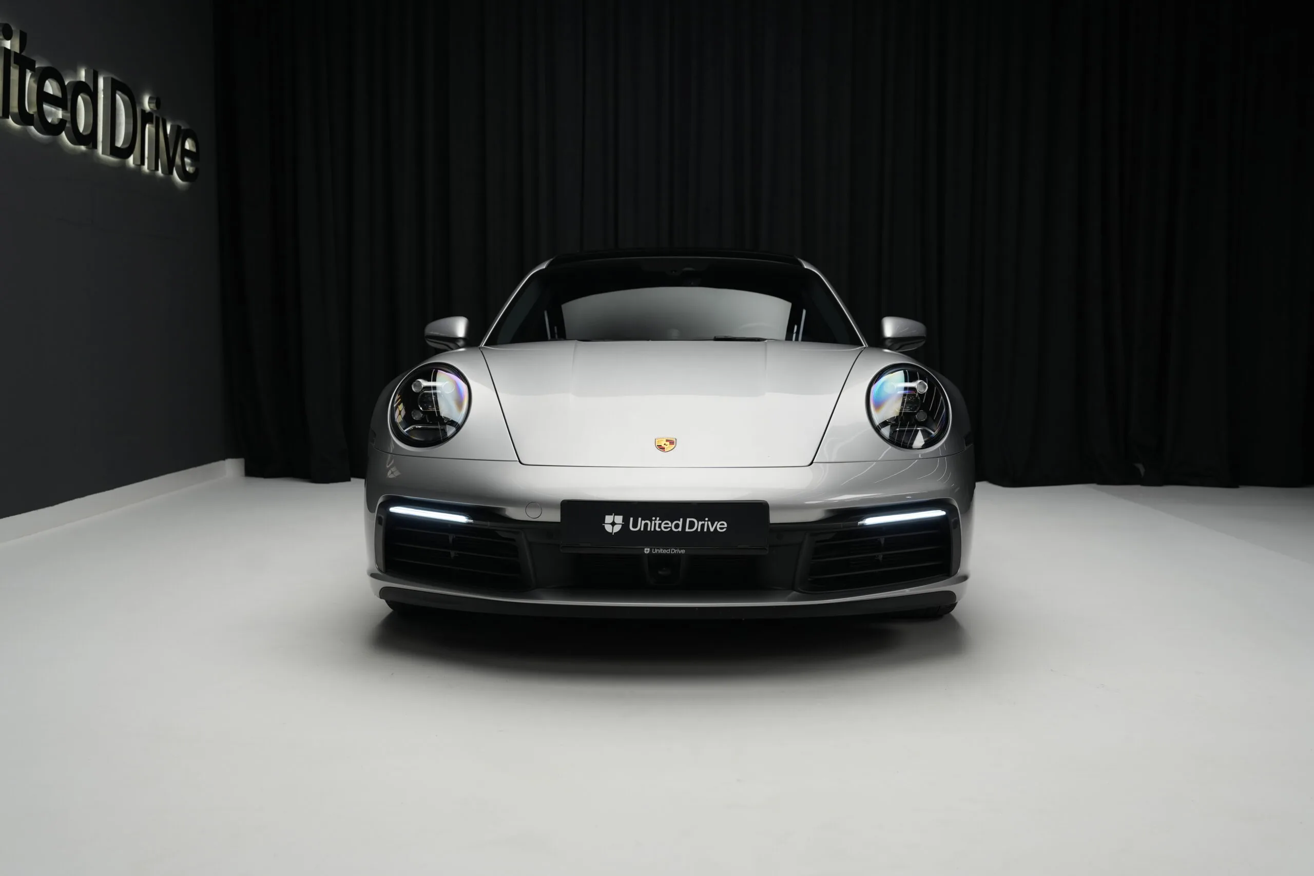 2022 Porsche 911 Carrera, 3/30