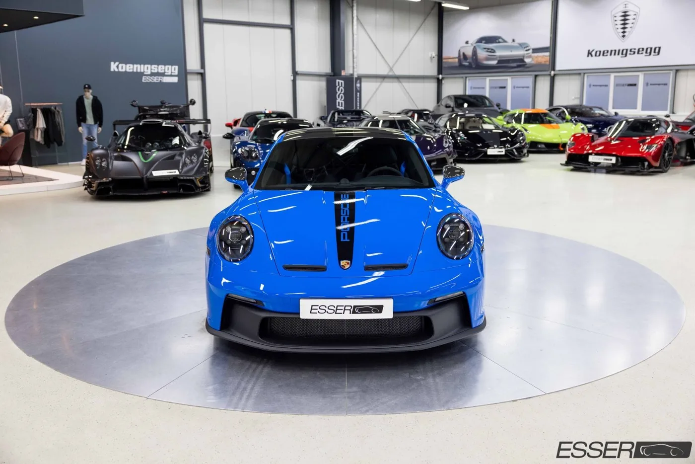 2022 Porsche 911 GT3 proposée par un concessionnaire spécialisé à Alsdorf, Allemagne, photo 2 sur 10