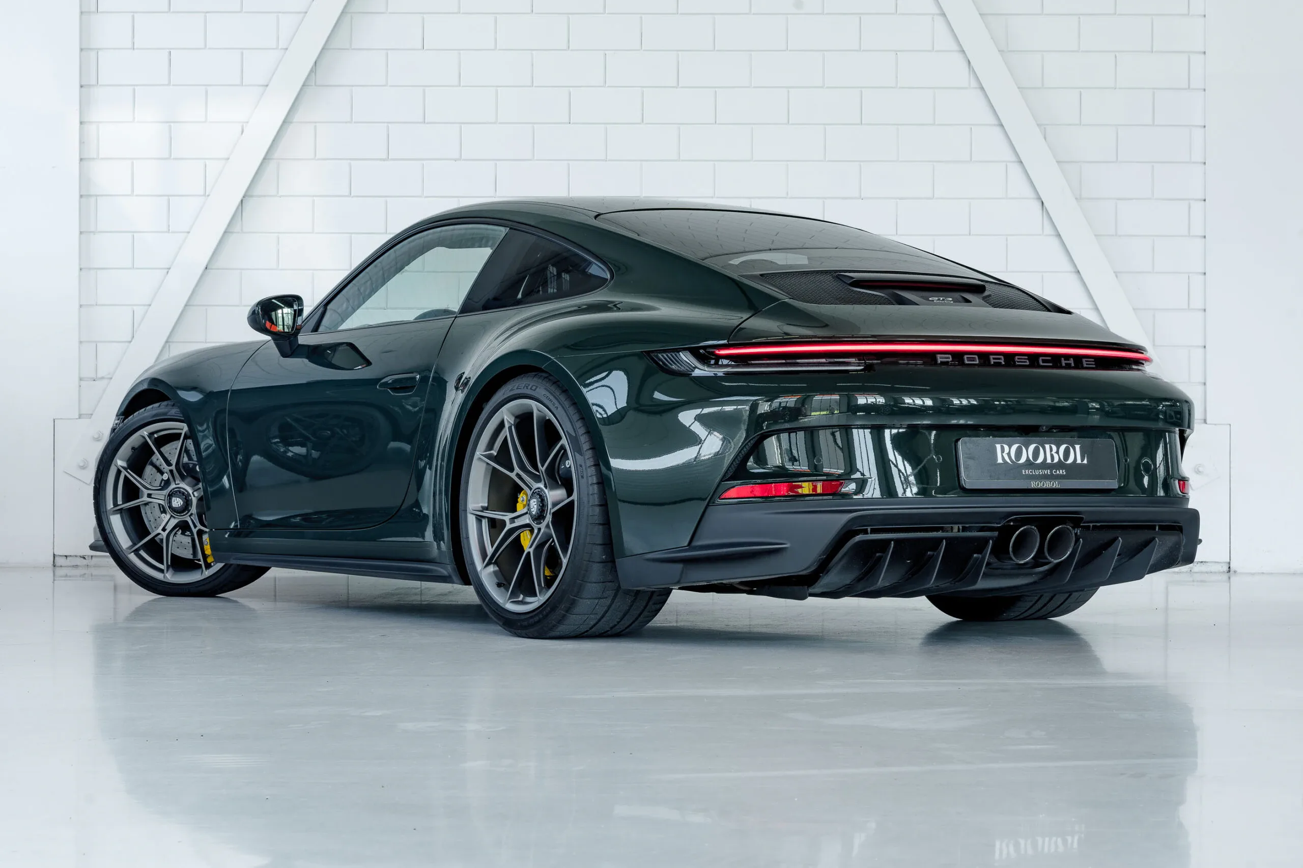 2022 Porsche 911 GT3 Touring, 3/30