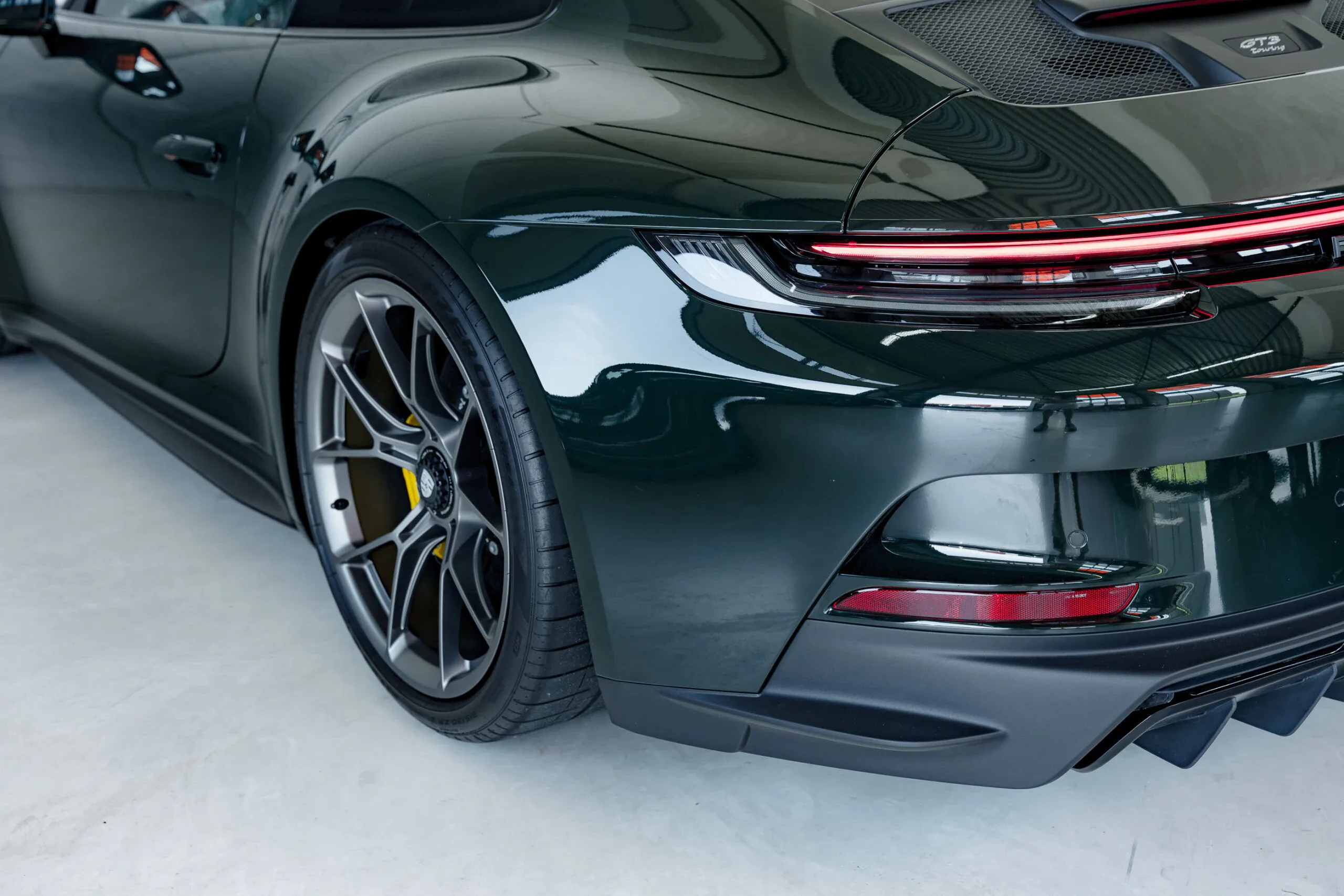 2022 Porsche 911 GT3 Touring, 14/30