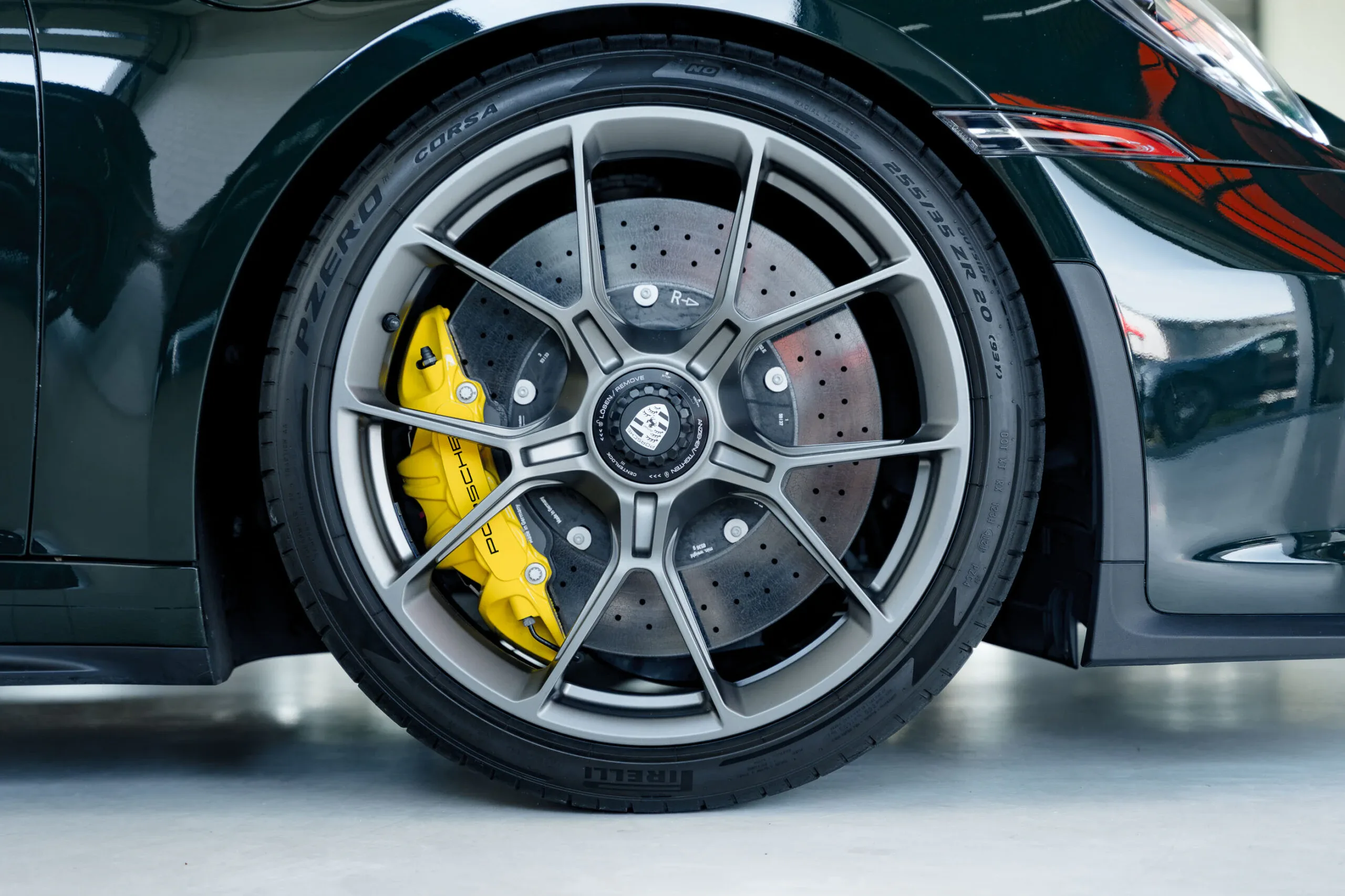 2022 Porsche 911 GT3 Touring, 15/30