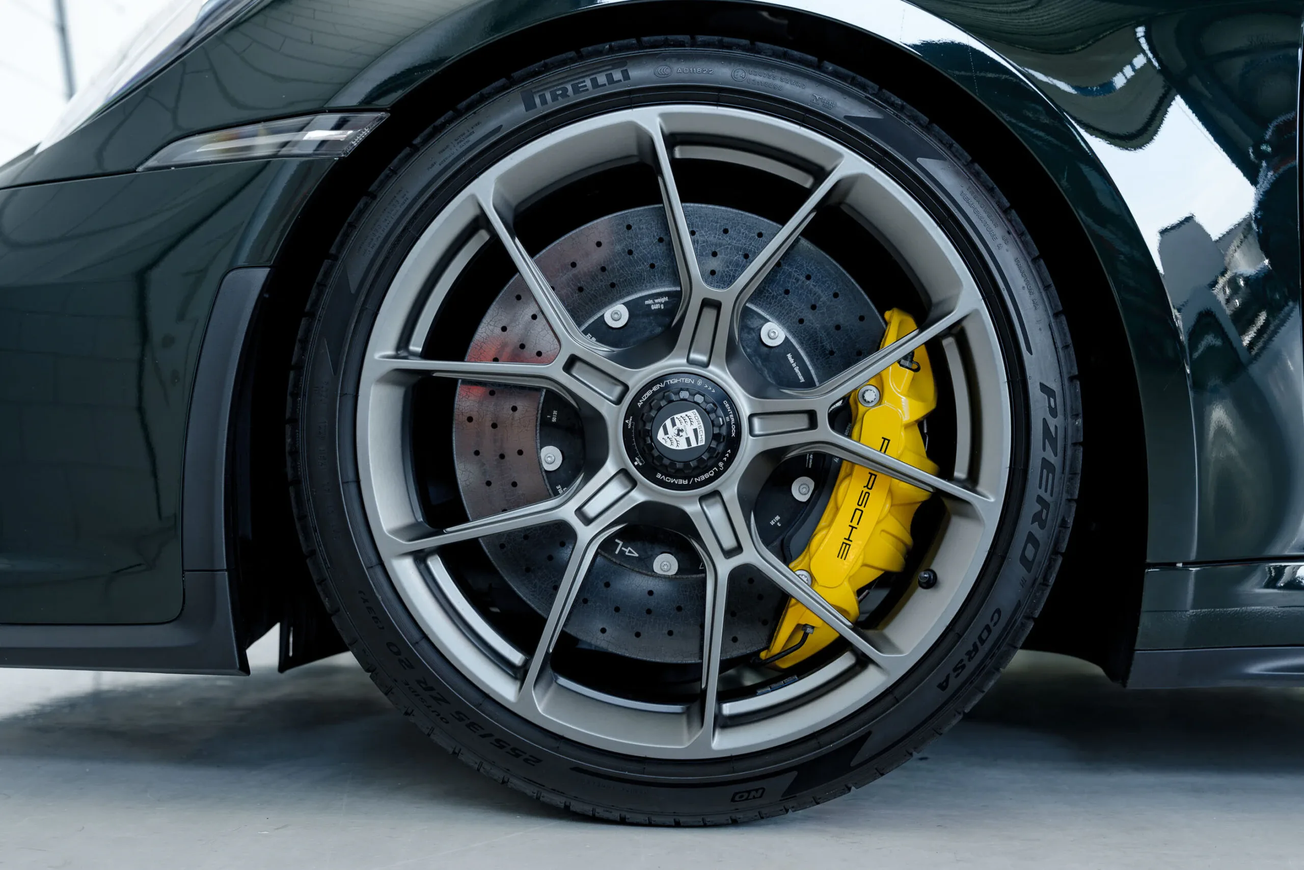 2022 Porsche 911 GT3 Touring, 16/30